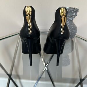 Giuseppe Zanotti pump